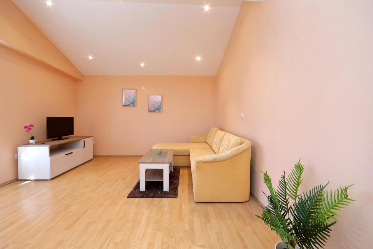Apartmani Jagoda Bibinje Luaran gambar