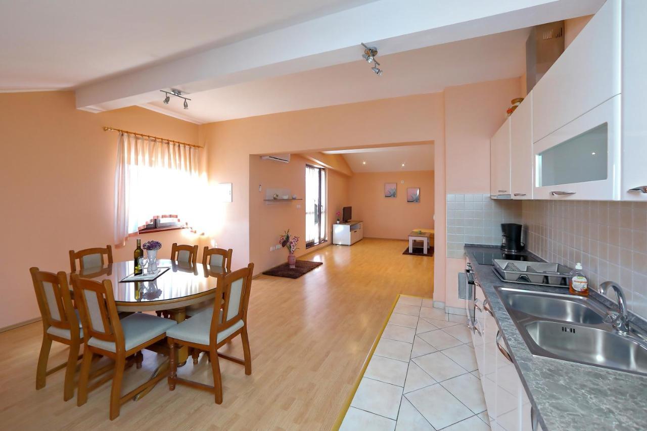 Apartmani Jagoda Bibinje Luaran gambar