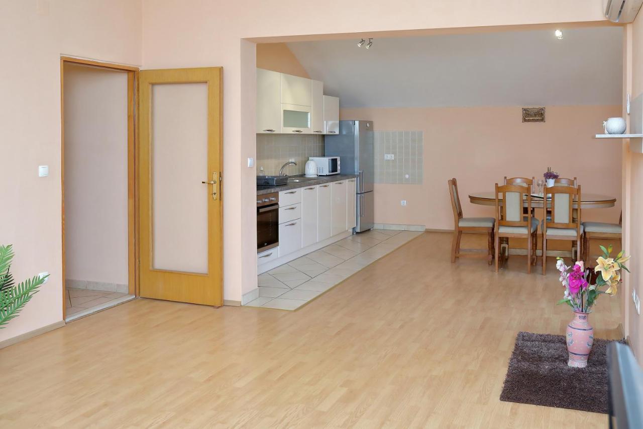 Apartmani Jagoda Bibinje Luaran gambar
