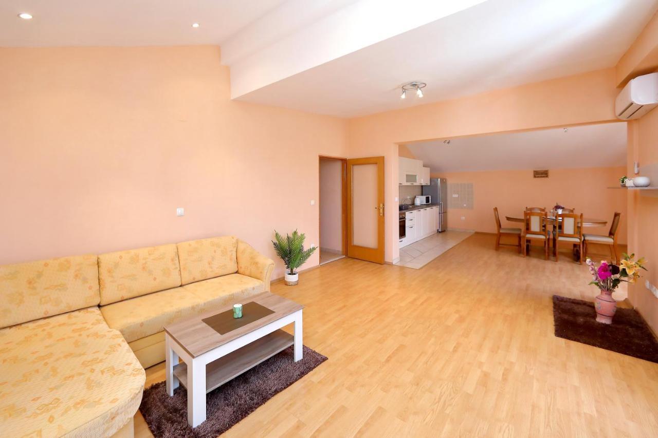 Apartmani Jagoda Bibinje Luaran gambar