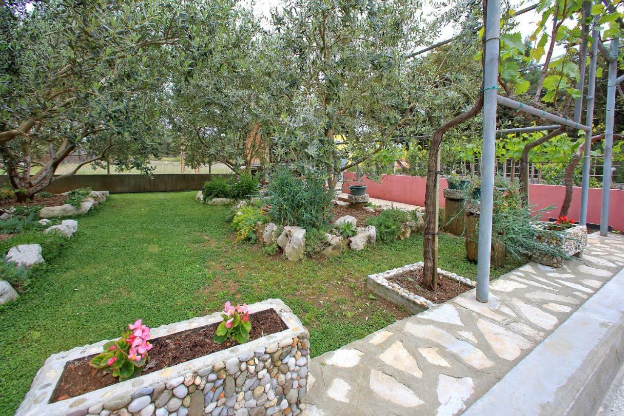 Apartmani Jagoda Bibinje Luaran gambar